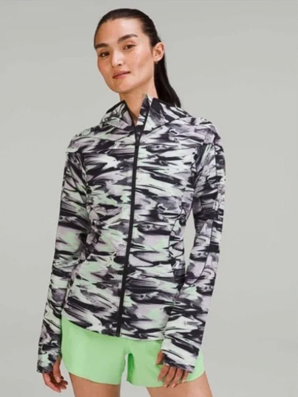 Lululemon Mist Over Windbreaker Jacket in Paint Glide Multi Size 10 NWT!
